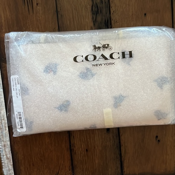 NWT! Coach Cinderella Collection 2 piece set - Picture 6 of 8